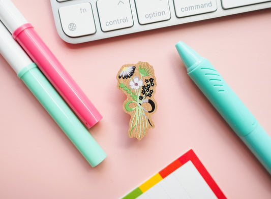 Aromantic Subtle Pride Floral Pin